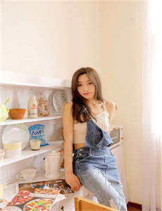 人妻被下药侵犯奈奈美AV