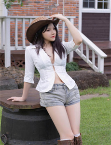 女邻居的滋润2