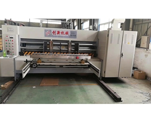 紙(zhǐ)箱生産車間