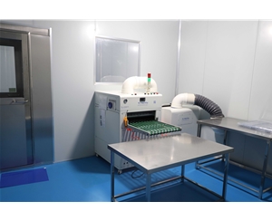 吸(xī)塑包裝(zhuang)生産車(chē)間